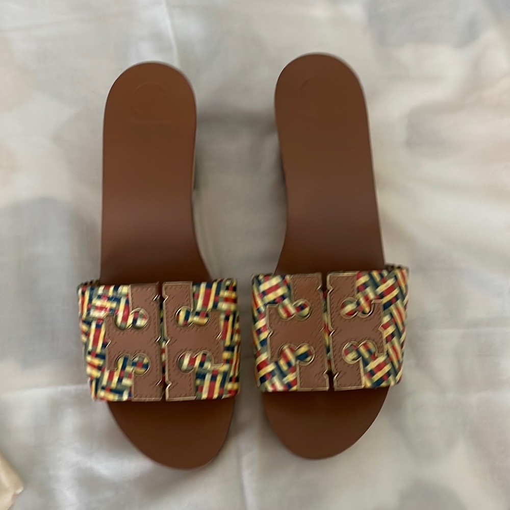 Women’s size 11 Tory Burch wedge